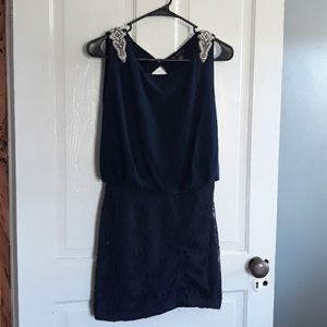 Cute dress!